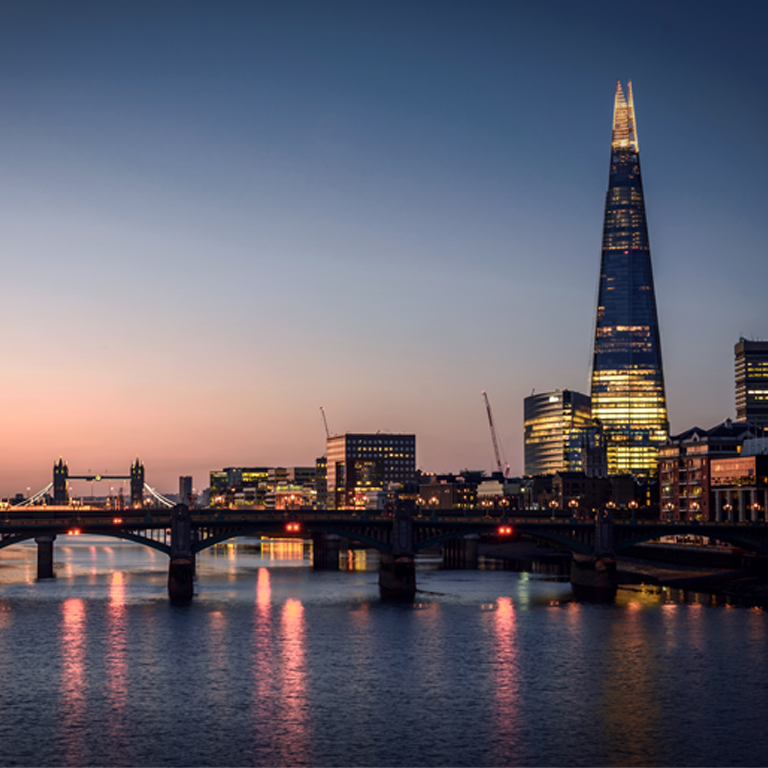 London Bridge sunrise view